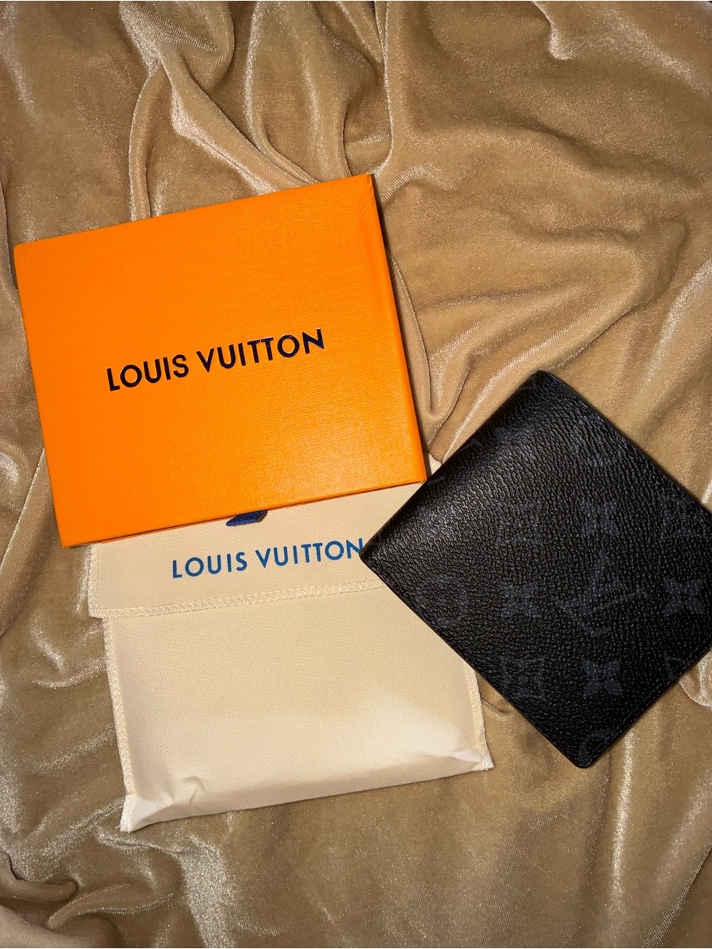 Louis Vuitton LV mens wallet black monogram - Picture 8 of 8